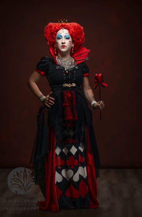 Tim Burton Queen of Hearts Cosplay