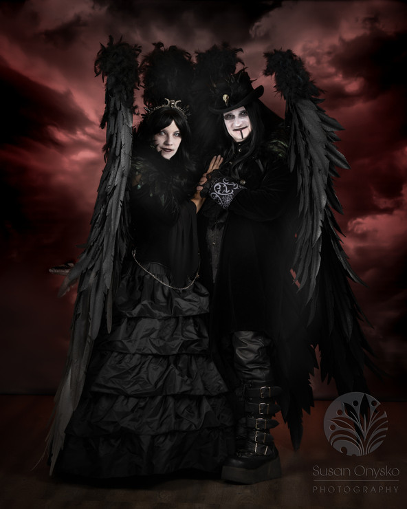 Nala the Raven Queen and Lovan King of the Crows