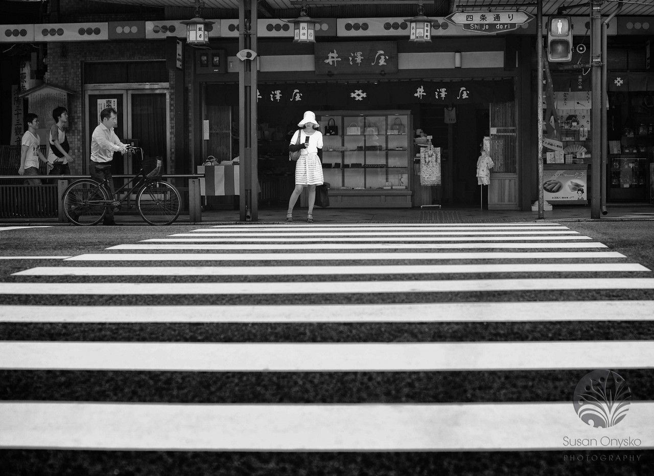 Street photography Fun with a 50mm… Susan Onysko Photography